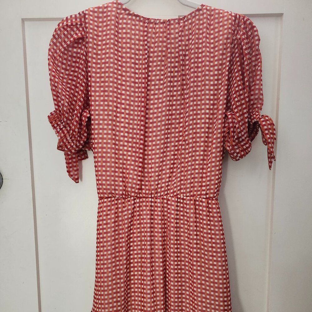 LC Lauren Conrad Knot-Sleeve Ruffle Wrap Dress NWT Size M - Picture 5 of 11